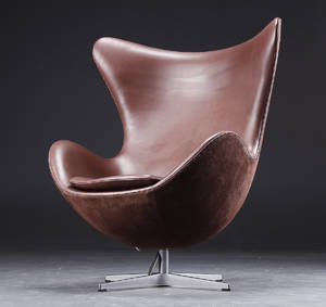 Arne Jacobsen 1902-1971. Hvilestol Ægget, Coffee Range Aniline læder