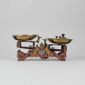 Balansvåg, med vikter