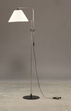 Michael Bang for Le Klint. Standerlampe, model 321