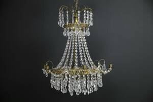 LJUSKRONA, för 6 ljus, mässing, behängd med prismor