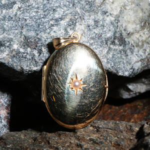 HÄNGE, Guld 18k, 6.9g