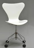 Arne Jacobsen. Kontorstol, model 3117