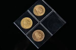 Sverige. Tre 5 kroner i guld, 1881, 1886, 1899 3
