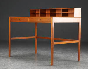 Skrivebord af mahogni, dansk snedkermester 1950erne