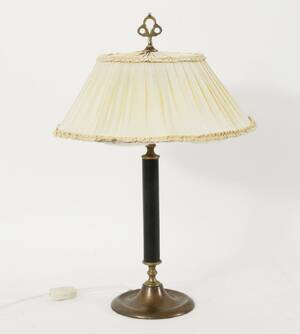 Bordslampa, 1900-talets första hälft