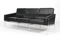 Arne Jacobsen. Tre-pers. Lufthavnssofa, model 3303 