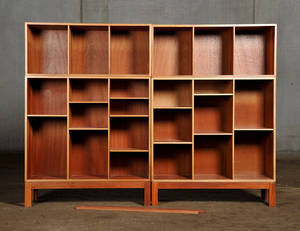 Christian Hvidt for Søborg møbler. Fire reolmoduler af massiv mahogni
