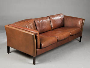 Tre-personers sofa af brunt læder