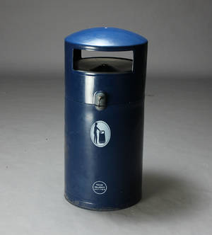 Rubæk Miljøbox. Skraldespand