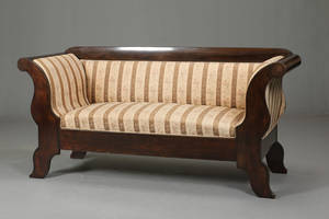 Salonsofa i bejdset egetræ