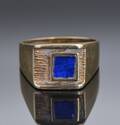 Ring af 14 kt. guld med lapis lazuli