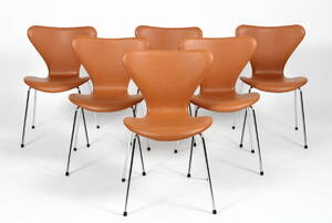 Arne Jacobsen. Sæt på seks stole syveren , model 3107, nybetrukket 6