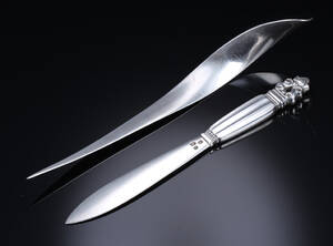 Georg Jensen. To papirknive, Konge og Torun i sølv og sterlngsølv 2
