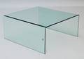 Minimalistisk sofabord i buet glas Denne auktion er annulleret - se nu vare 1919938