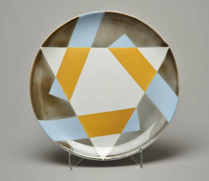 Hans Christian Rasmussen for Bing  Grøndahl. Stort fad