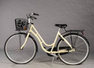 Von Backhaus, damecykel Denne vare er sat til omsalg under nyt varenummer 4501926