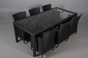 Havemøbler. Seks havestole samt bord, sort polyrattan, aluminium stel. 7