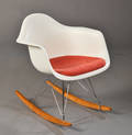 Charles Eames 1907-1978. Gyngestol, model RAR