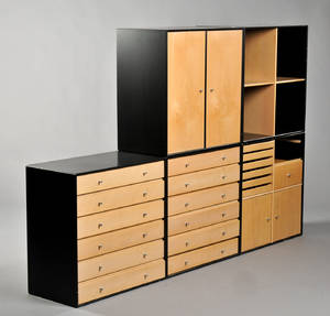 Peter J. Lassen f. 1930. Fem  Montana reolmoduler 5