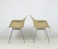 Charles  Ray Eames, Paar Armlehnstühle Modell DAH von Vitra 2
