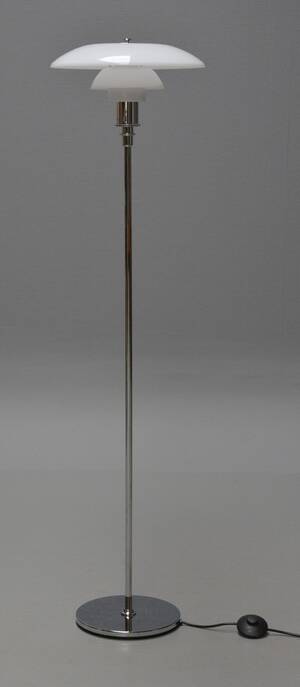 Poul Henningsen. PH 3½2½ standerlampe