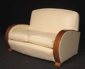 Art-Déco-Sofa mit weißem Lederbezug, um 1930