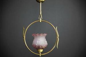 TAKLAMPA, mässing, med kupa i glas, 1900-tal