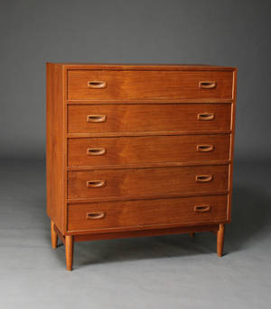 Dansk møbelproducent. Kommode