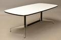 Charles Eames. Bord, Segmented table. Boatshape L. 200 cm 