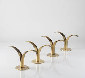 Ivar Ålenius Björk för Ystad metall, två par ljusstakar Liljan 4