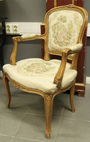 Karmstol, rokokostil