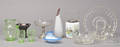 Diverse kiksspand, vaser, opsats m.m. i glas  presset glas. 4