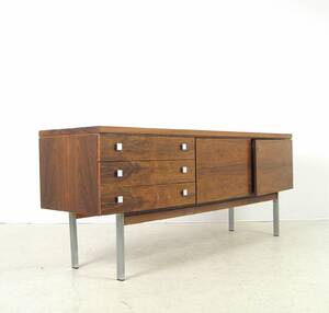 Sideboard der 1960er Jahre Modell Präfekt, Restaurationsobjekt