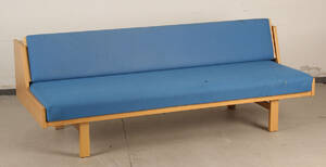 H. J. Wegner. Briks daybed