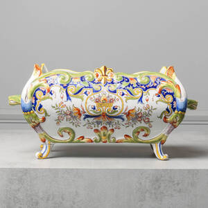 JARDINÄR, fajans, 17001800-tal