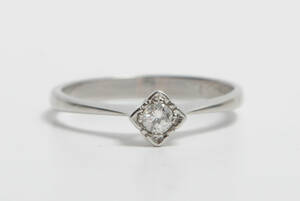 Christian Veilskov, Vintage solitairering med brillant på 0.15 ct