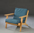 Hans J. Wegner. Lænestol model GE290, egetræ