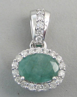 Smaragd- og brillantvedhæng