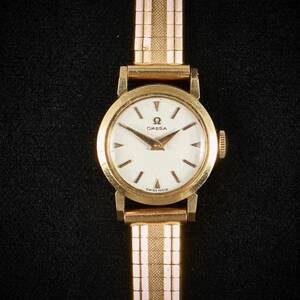 Damarmbandsur, Omega