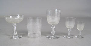 Glasbesætinng med ætsninger 33