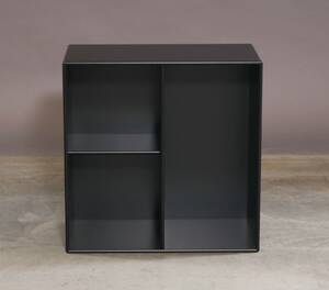 Peter J. Lassen. Montana model 1212 dybde 38 cm Denne vare er sat til omsalg under nyt varenummer 4810467
