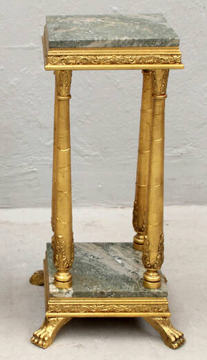 Piedestal, empirestil