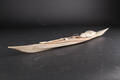 Grønlandsk kajak miniture  med  fangstredskaber