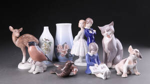 Samling figurer og vaser fra BG 9 dele 9