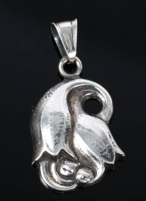 Georg Jensen. Tulipan vedhæng af sterling sølv.