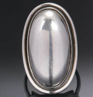 Georg Jensen ring af sterlingsølv, dessin nr. 48E