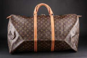 Louis Vuitton. Weekendtaske  rejsetaske. Model Keepall 60. Monogram canvas