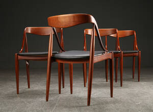 Johannes Andersen. Fire stole af teaktræ, model 16 4 