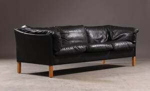 Mogens Hansen, 3-pers. sofa, sort skind