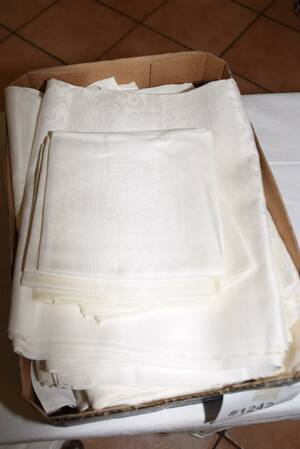 Diverse linnedukar och servetter